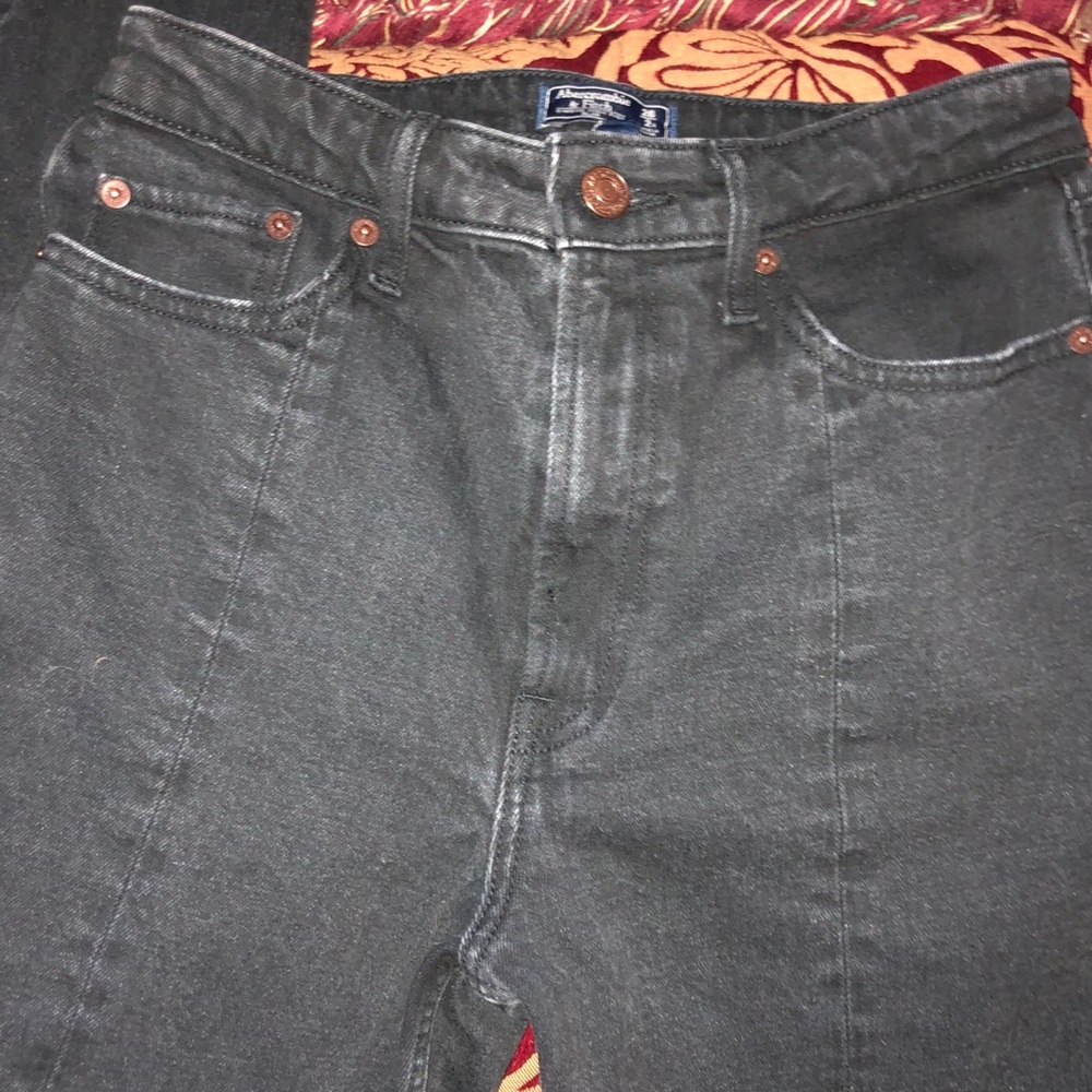 💥Final Price!Abercrombie high rise jeans size 2